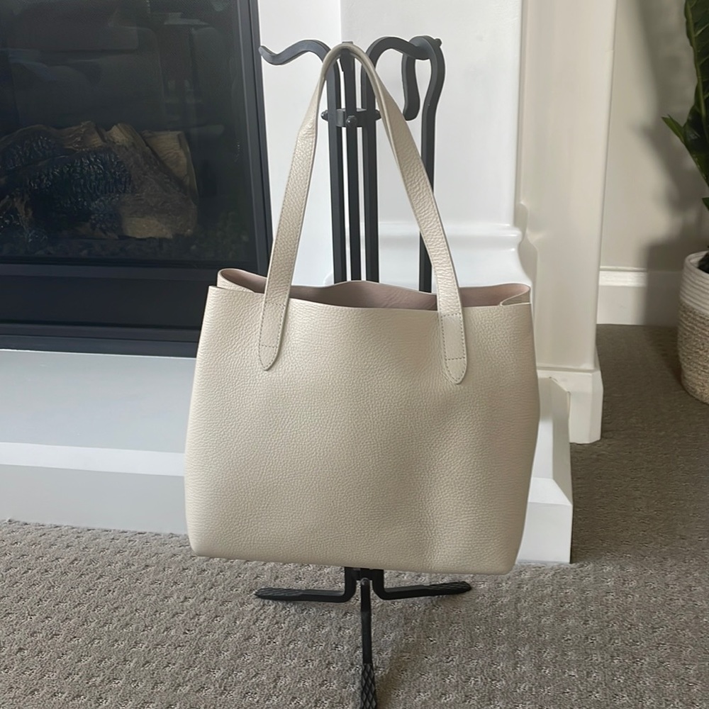 Cuyana Cream Tote Bag